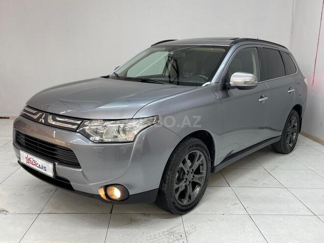 Mitsubishi Outlander 2013, 212,050 km - 3.0 l - Sumqayıt