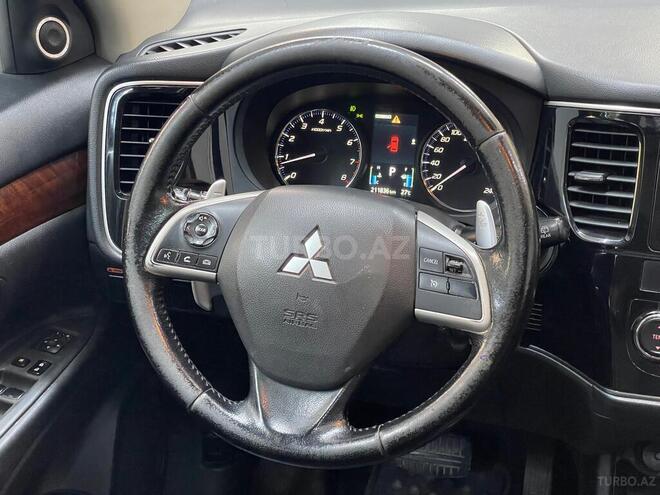 Mitsubishi Outlander 2013, 212,050 km - 3.0 l - Sumqayıt