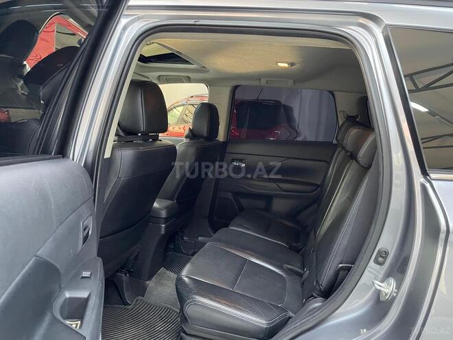 Mitsubishi Outlander 2013, 212,050 km - 3.0 l - Sumqayıt