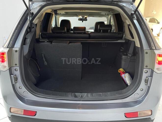 Mitsubishi Outlander 2013, 212,050 km - 3.0 l - Sumqayıt