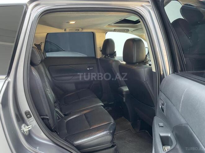 Mitsubishi Outlander 2013, 212,050 km - 3.0 l - Sumqayıt