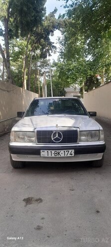 Mercedes 190 1992, 675,960 km - 2.0 l - Beyləqan
