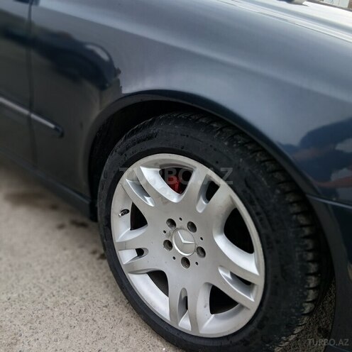 Mercedes E 270 2003, 360,000 km - 2.7 l - Bakı