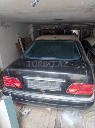 Mercedes E 240 1998, 600,000 km - 2.4 l - Bakı