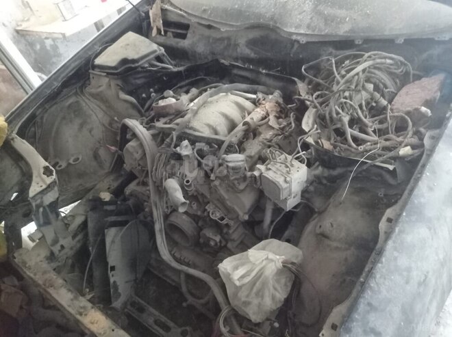Mercedes E 240 1998, 600,000 km - 2.4 l - Bakı