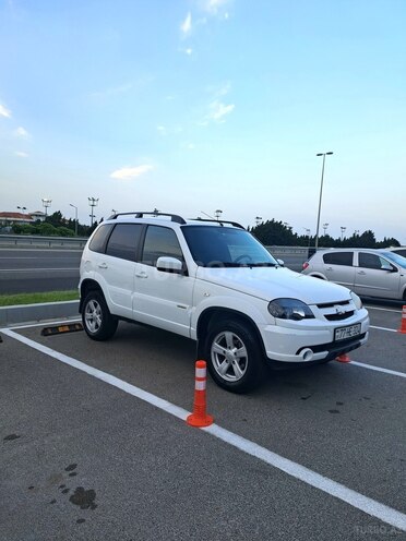 Chevrolet Niva 2016, 140,000 km - 1.7 l - Bakı