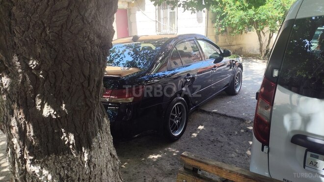 Hyundai Sonata-13
