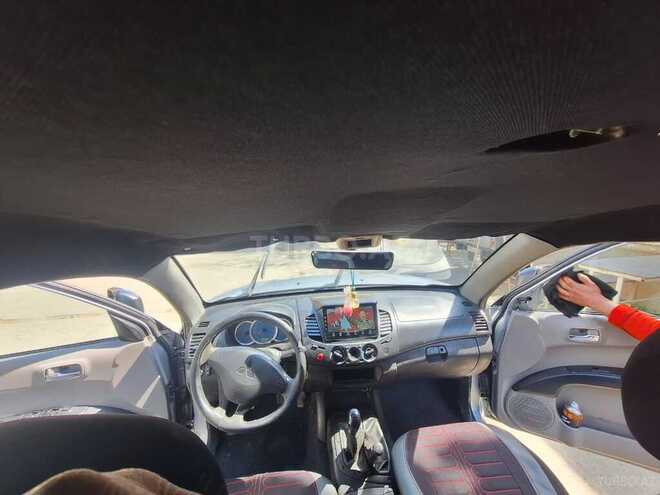 Mitsubishi L200 2007, 400,000 km - 2.5 l - Bakı