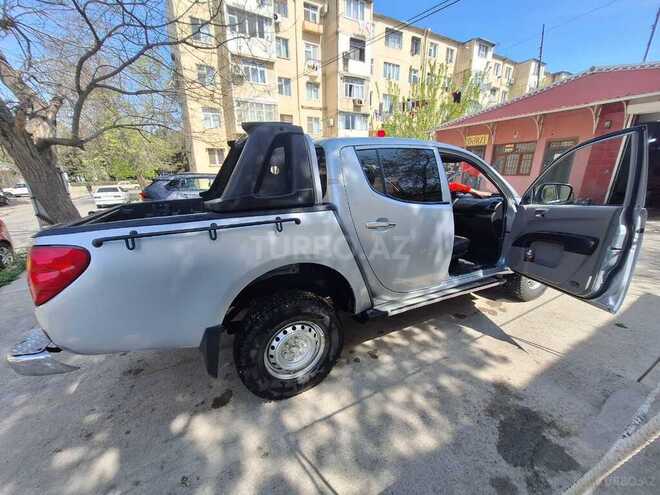 Mitsubishi L200 2007, 400,000 km - 2.5 l - Bakı