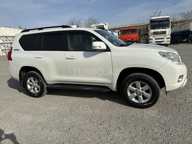 Toyota Land Cruiser Prado 2011, 305,000 km - 2.7 л - Bakı