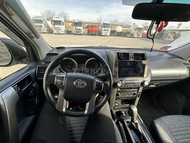 Toyota Land Cruiser Prado 2011, 305,000 km - 2.7 л - Bakı