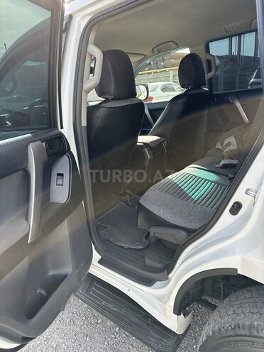 Toyota Land Cruiser Prado 2011, 305,000 km - 2.7 л - Bakı