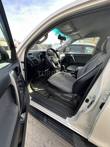 Toyota Land Cruiser Prado 2011, 305,000 km - 2.7 л - Bakı