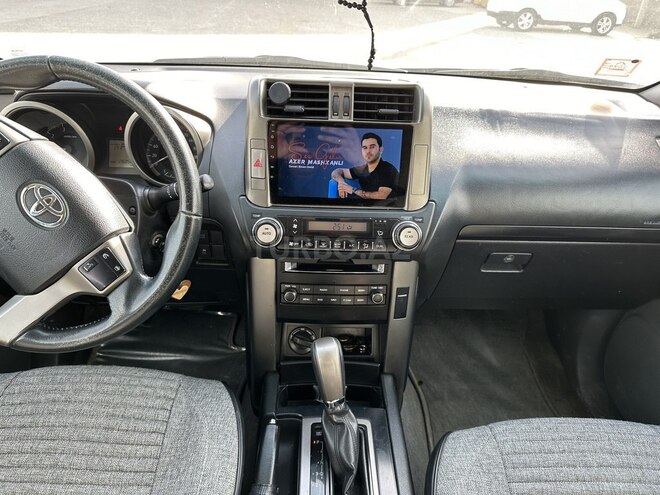 Toyota Land Cruiser Prado 2011, 305,000 km - 2.7 л - Bakı