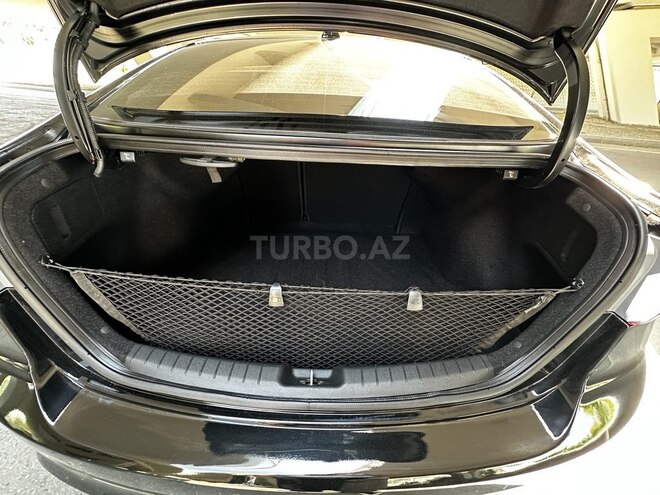 Hyundai Elantra 2018, 76,700 km - 2.0 l - Bakı
