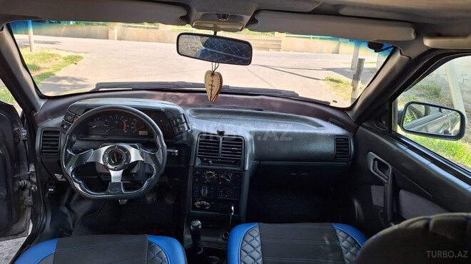 LADA (VAZ) 2110 2004, 290,000 km - 1.5 l - Ucar