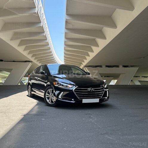Hyundai Elantra 2018, 76,700 km - 2.0 l - Bakı
