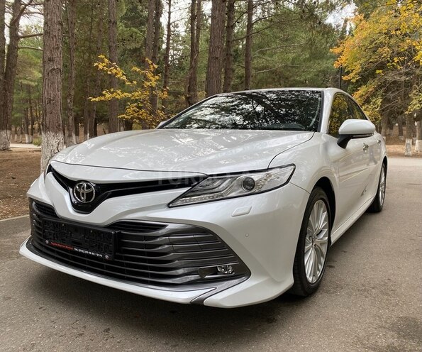 Toyota Camry 2018, 80,000 km - 2.5 л - Bakı