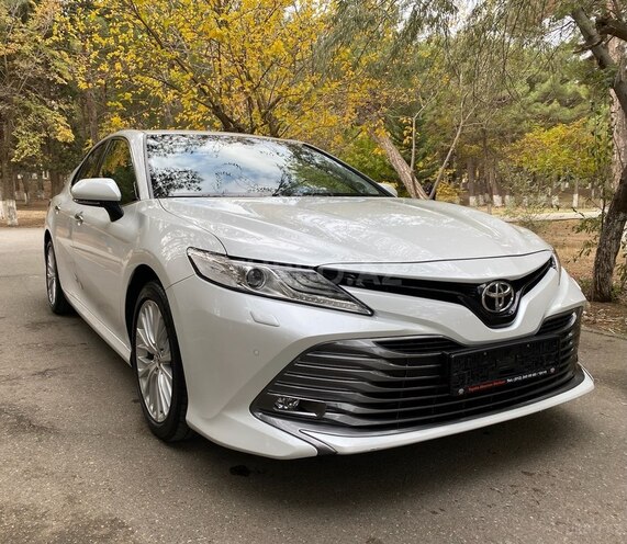 Toyota Camry 2018, 80,000 km - 2.5 л - Bakı
