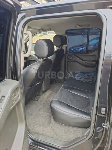 Nissan Navara 2011, 385,000 km - 2.5 l - Bakı