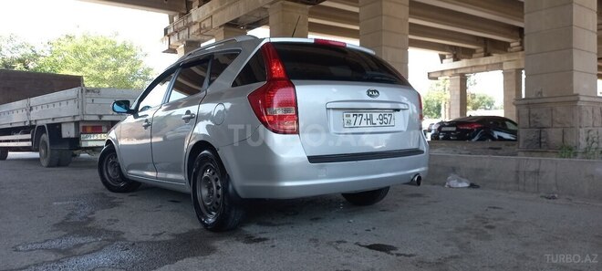 Kia  2009, 260,000 km - 1.6 l - Bakı