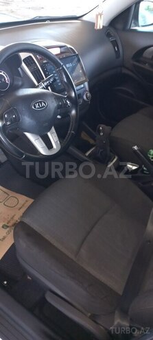Kia  2009, 260,000 km - 1.6 l - Bakı