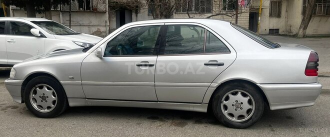 Mercedes C 240 1997, 226,000 km - 2.4 л - Bakı
