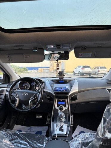 Hyundai Elantra 2012, 293,467 km - 1.8 l - Sumqayıt