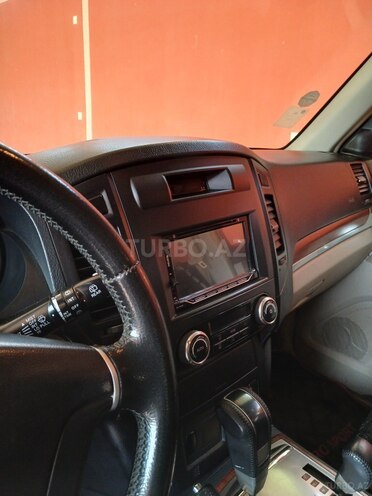 Mitsubishi Pajero 2007, 178,000 km - 3.0 l - Ucar