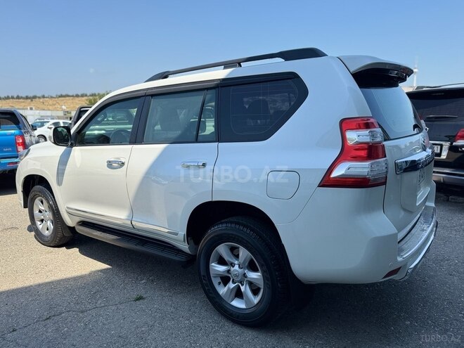 Toyota Land Cruiser Prado 2010, 116,500 km - 2.7 л - Bakı