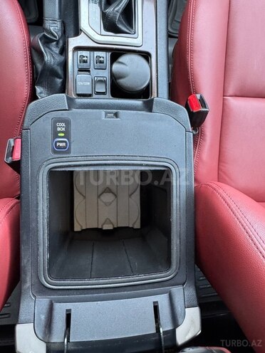 Toyota Land Cruiser Prado 2010, 116,500 km - 2.7 л - Bakı
