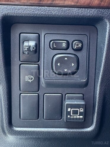 Toyota Land Cruiser Prado 2010, 116,500 km - 2.7 л - Bakı