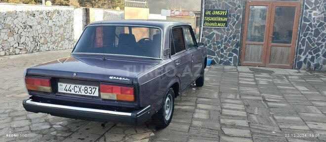 LADA (VAZ) 2107 2000, 95,000 km - 1.6 л - Yardımlı