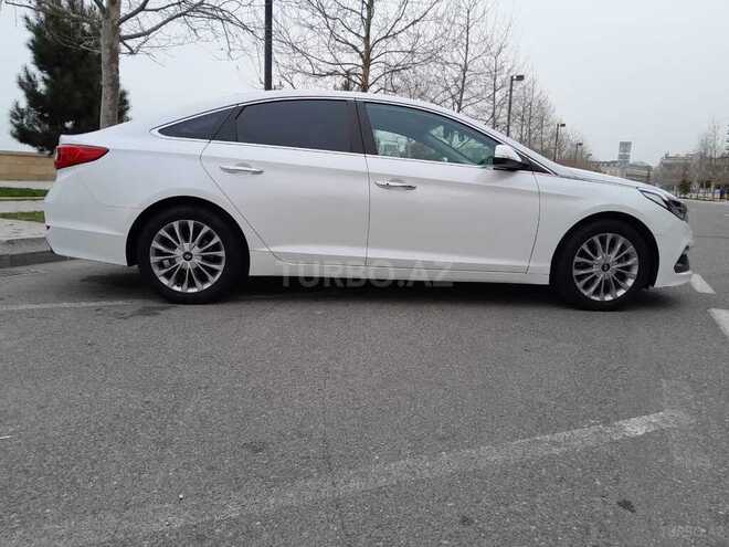 Hyundai Sonata-9