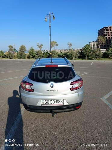 Renault Megane-2