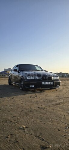 BMW 320 1992, 417,000 km - 2.0 л - Bakı