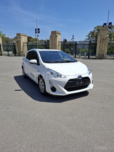 Toyota Aqua 2017, 63,000 km - 1.5 l - Bakı
