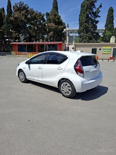 Toyota Aqua 2017, 63,000 km - 1.5 l - Bakı