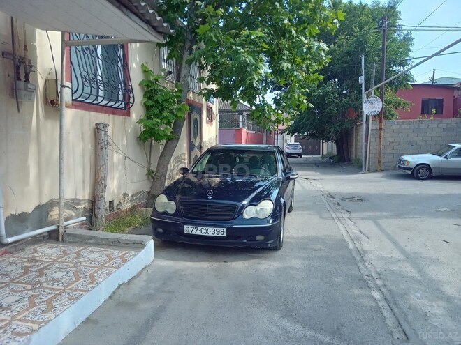 Mercedes C 220 d 2000, 726,222 km - 2.2 l - Bakı