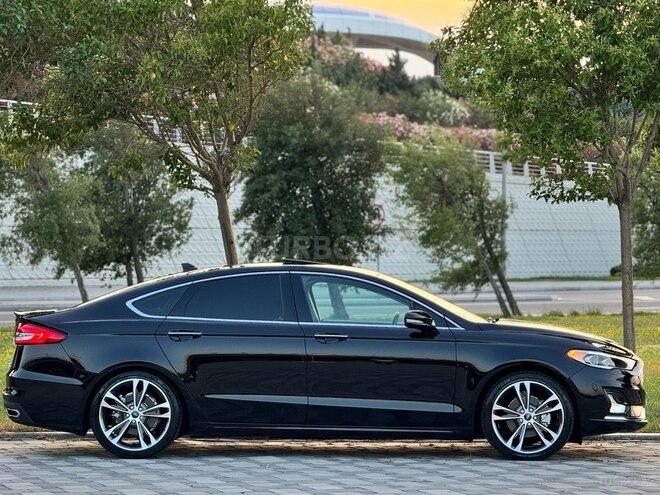 Ford Fusion (North America) 2019, 115,000 km - 2.0 л - Bakı