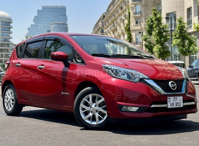 Nissan Note-5