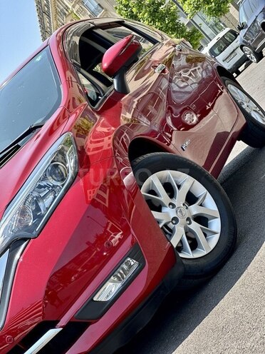 Nissan Note-4