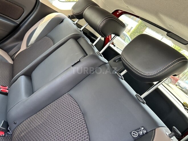 Nissan Note-10