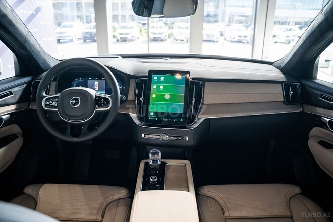 Volvo XC90-3