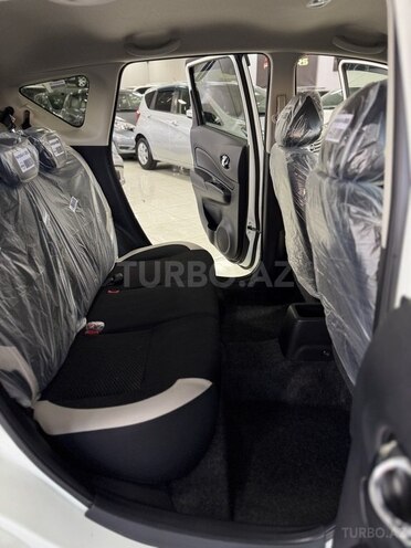 Nissan Note-19
