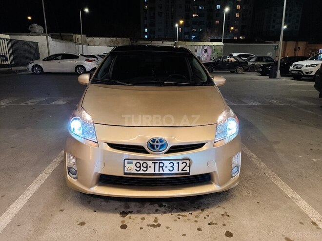 Toyota Prius 2011, 178,000 km - 1.5 l - Bakı