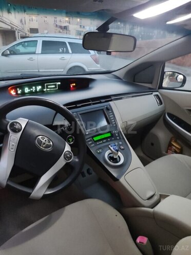 Toyota Prius 2011, 178,000 km - 1.5 l - Bakı