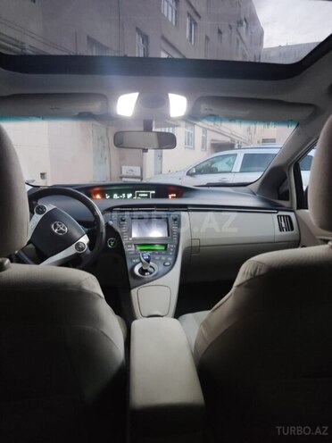 Toyota Prius 2011, 178,000 km - 1.5 l - Bakı
