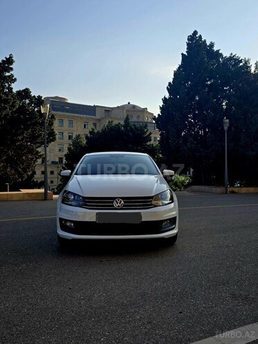 Volkswagen Polo 2017, 140,080 km - 1.6 l - Bakı