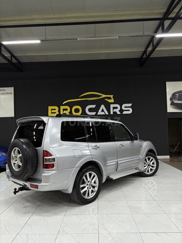 Mitsubishi Pajero 2003, 295,339 km - 3.5 л - Sumqayıt